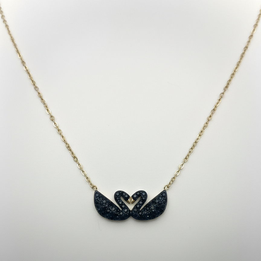 The Swan Grace Pendant