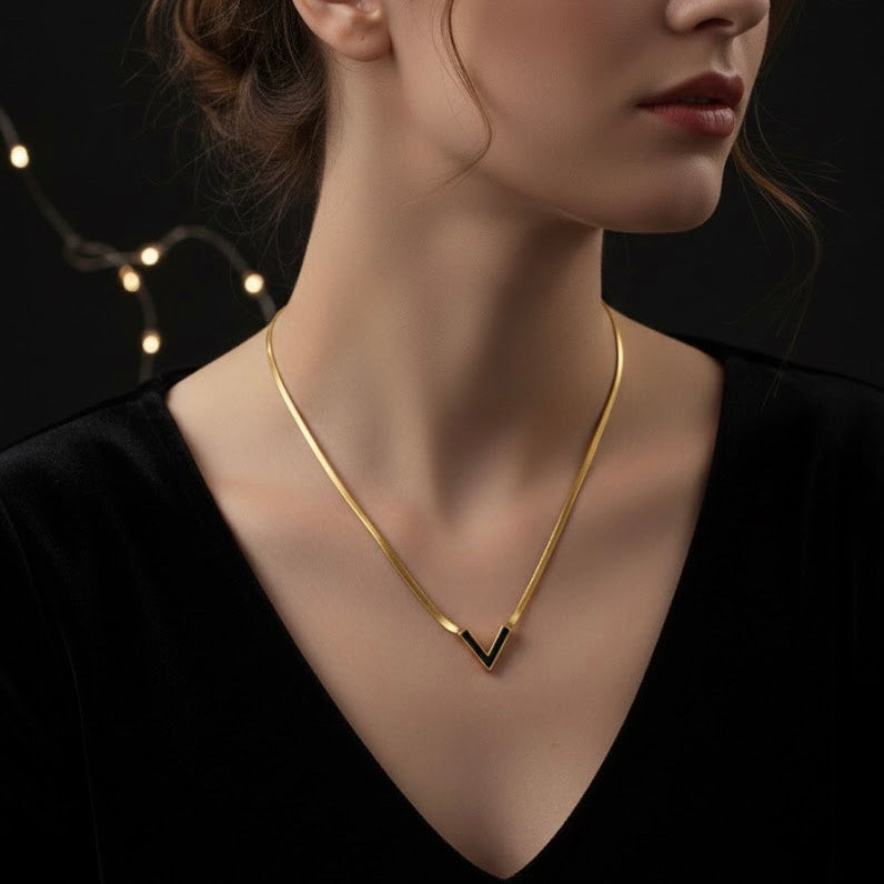 The Sleek Black-V Necklace